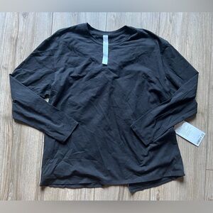 NWT Lululemon Twist-Back Relaxed Fit Black Long Sleeve Size L